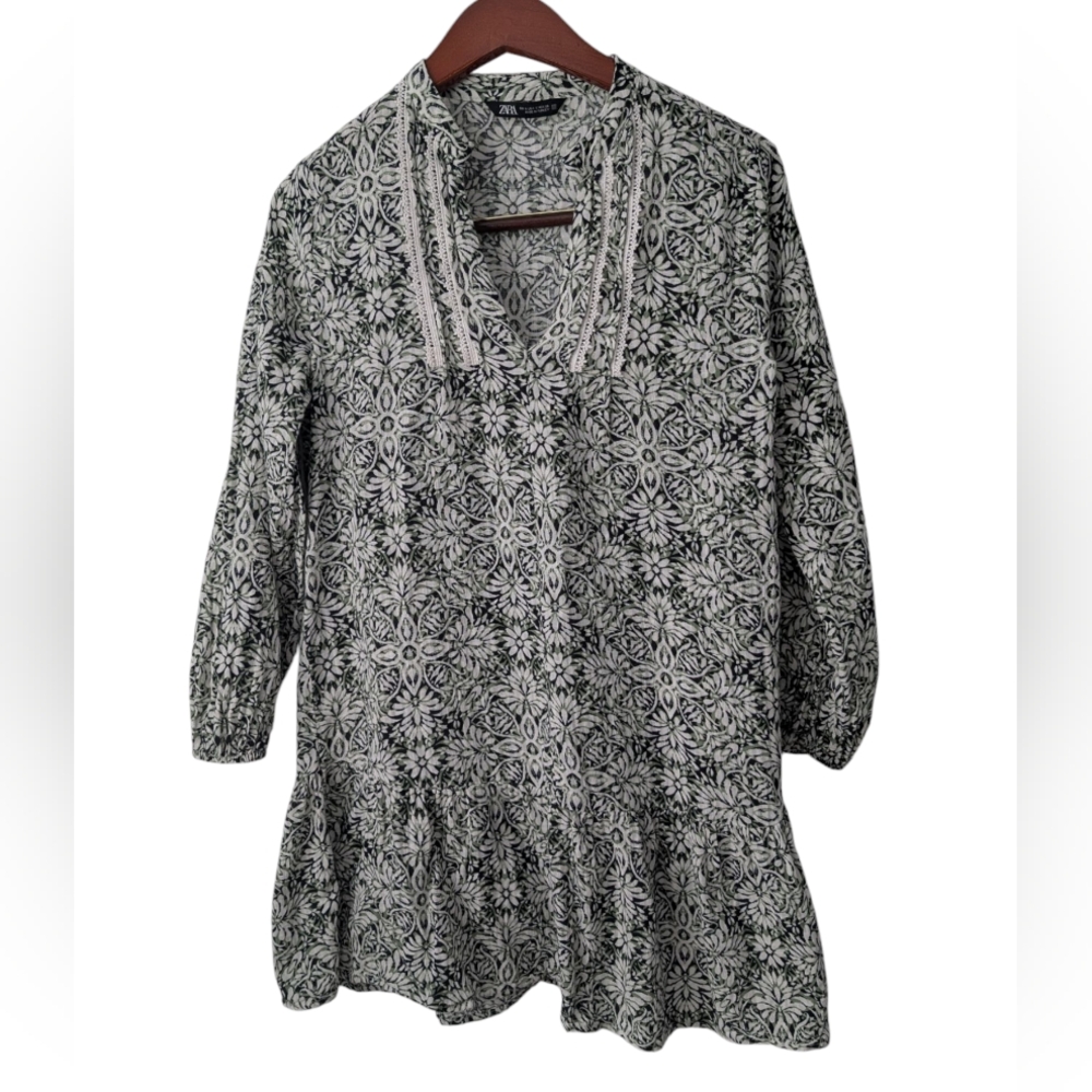 Zara Ditsy Floral long sleeve short dress in white green, size S Cottagecore